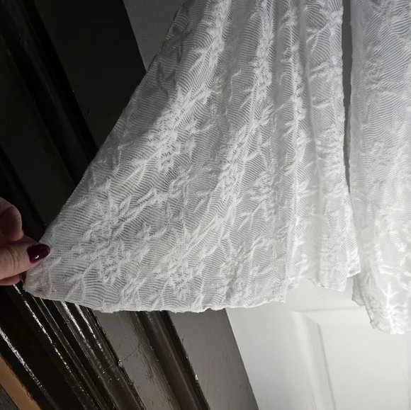 Wedding White Dress W/ Bell Sleeves NWOT XL - Picture 7 of 9